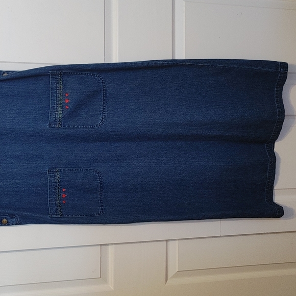 ❄️ Bobbie Brooks Dress - Picture 2 of 13